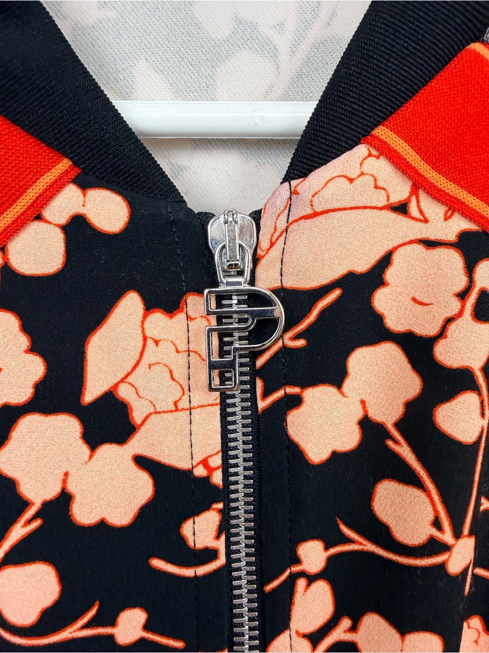 Pinko floral statement bomber jacket size 4 - Picture 4 of 12